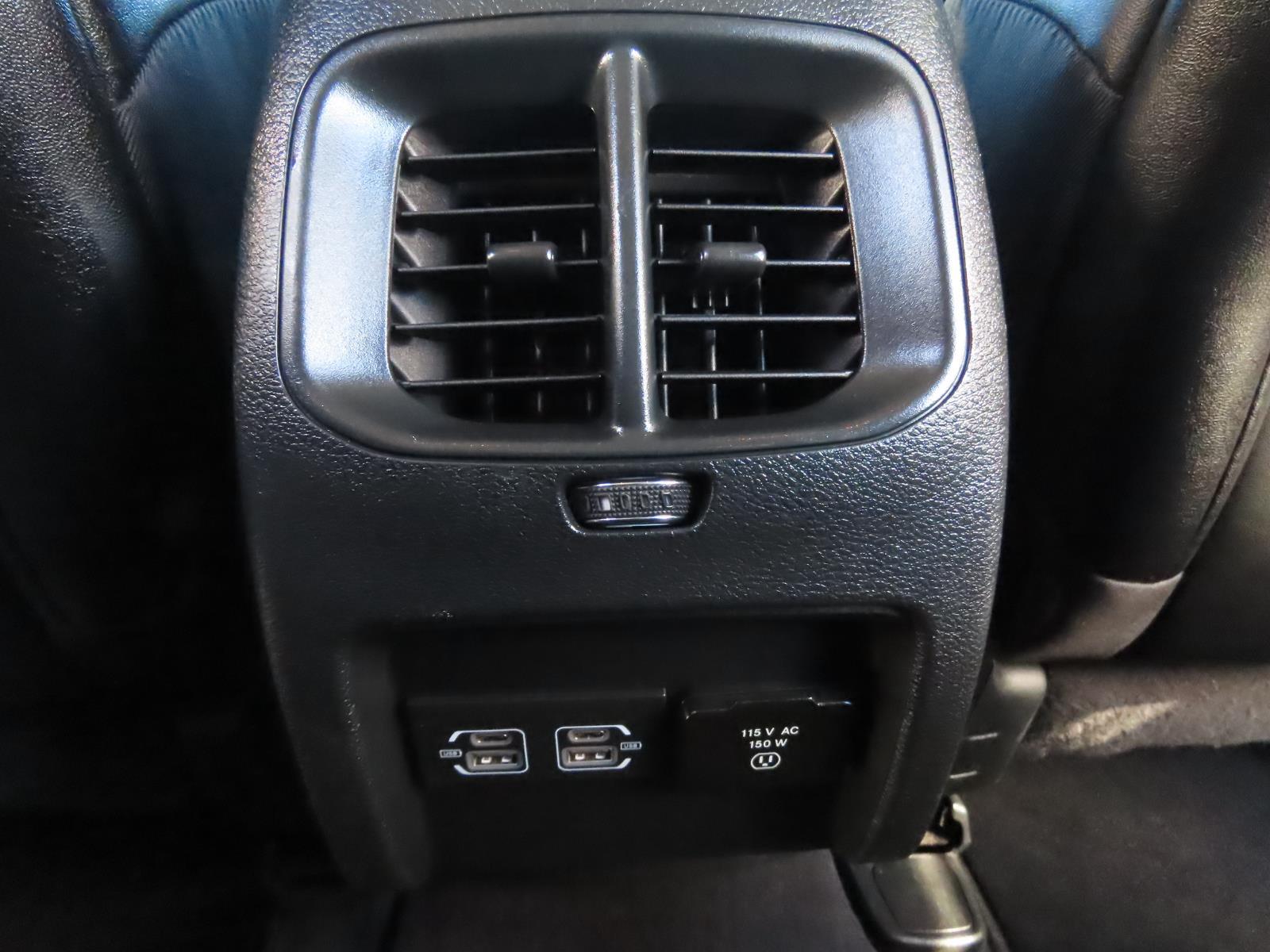 Used Car 2022 Jeep Cherokee  Latitude Lux For Sale Under $25,000 In Lampasas, Texas