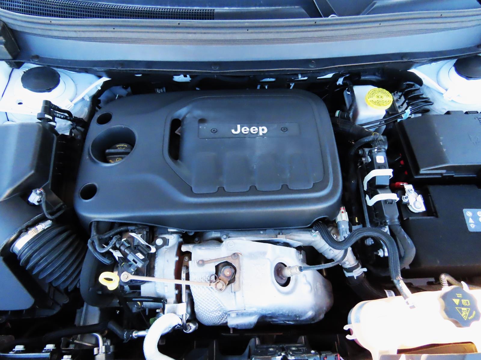 Used Car 2022 Jeep Cherokee  Latitude Lux For Sale Under $25,000 In Lampasas, Texas