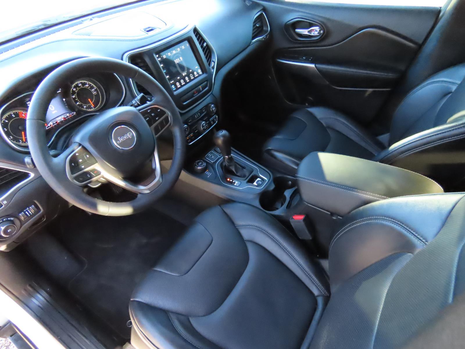 Used Car 2022 Jeep Cherokee  Latitude Lux For Sale Under $25,000 In Lampasas, Texas