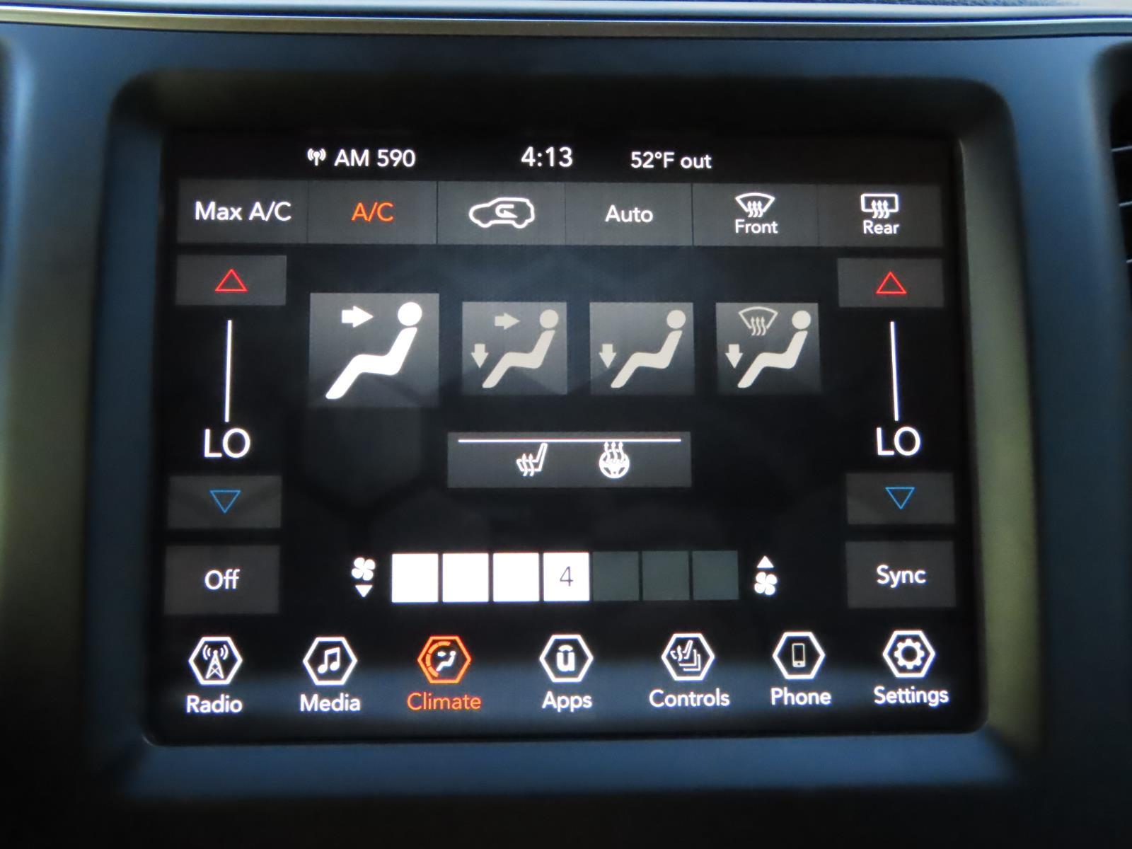 Used Car 2022 Jeep Cherokee  Latitude Lux For Sale Under $25,000 In Lampasas, Texas