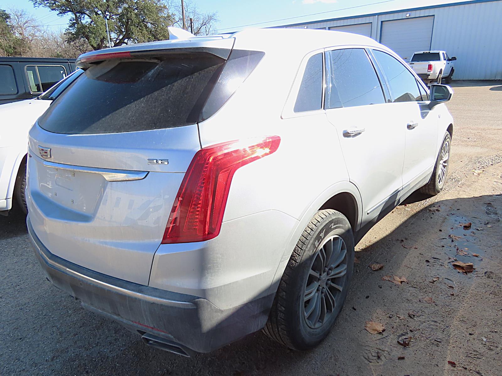 Used Car 2017 Cadillac Xt5  Luxury Fwd For Sale Under $20,000 In Lampasas, Texas