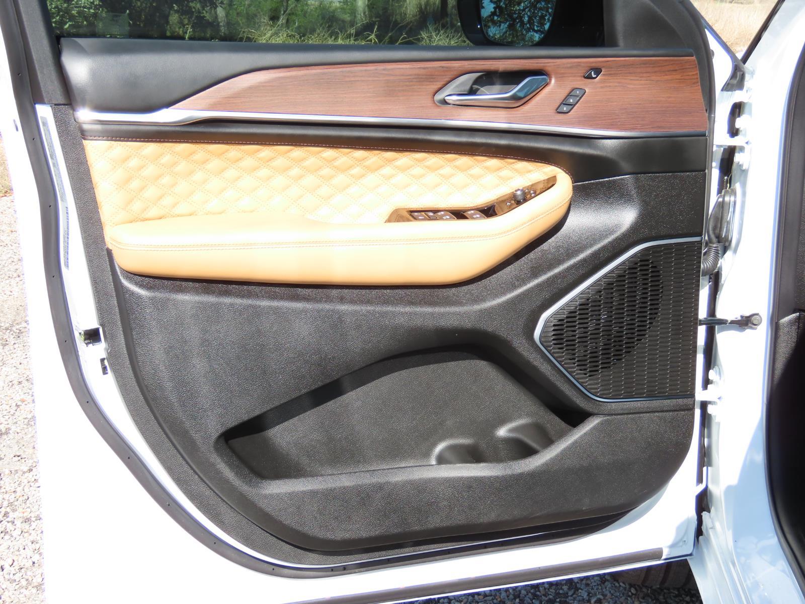 New Car 2025 Jeep Grand Cherokee  Summit For Sale Under $70,000 In Lampasas, Texas