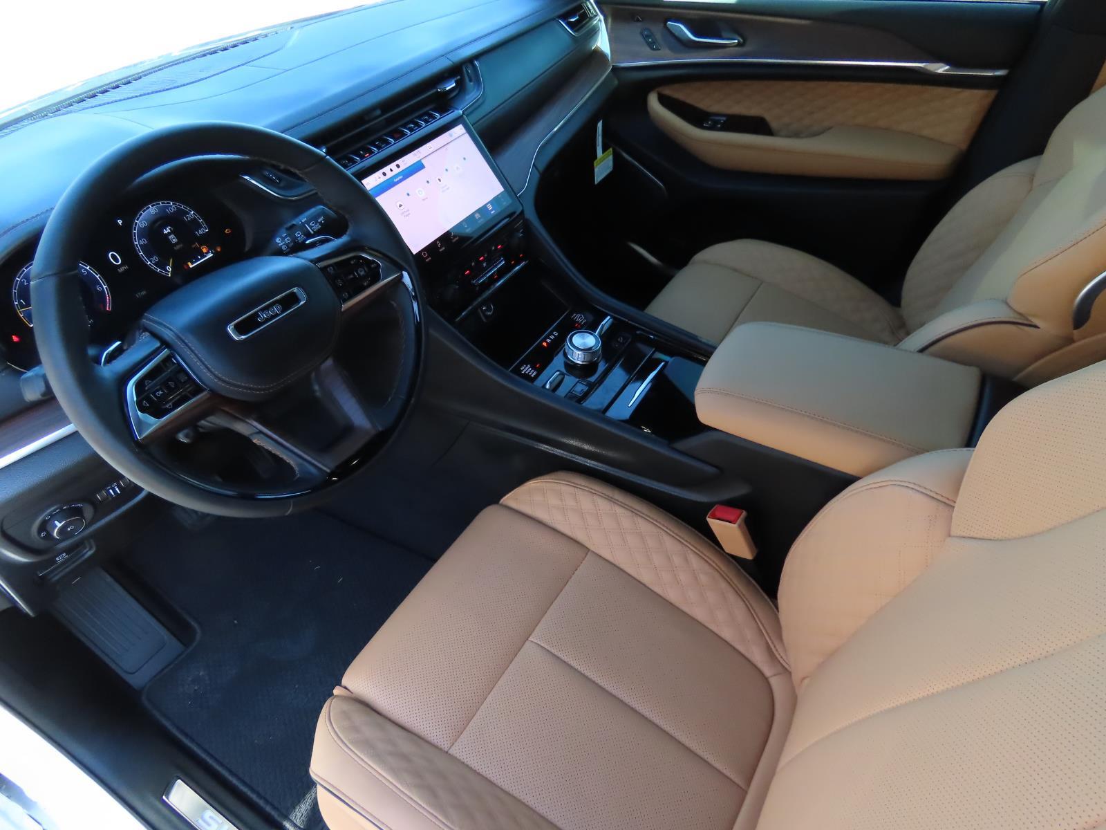 New Car 2025 Jeep Grand Cherokee  Summit For Sale Under $70,000 In Lampasas, Texas