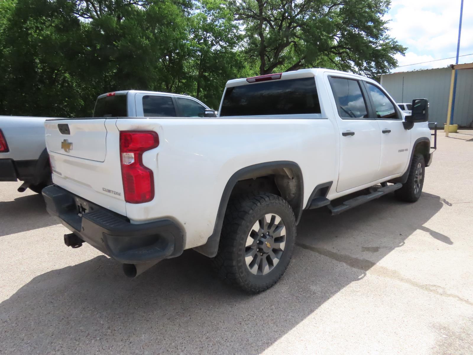 Used Car 2024 Chevrolet Silverado 2500hd  Custom For Sale Under $60,000 In Lampasas, Texas