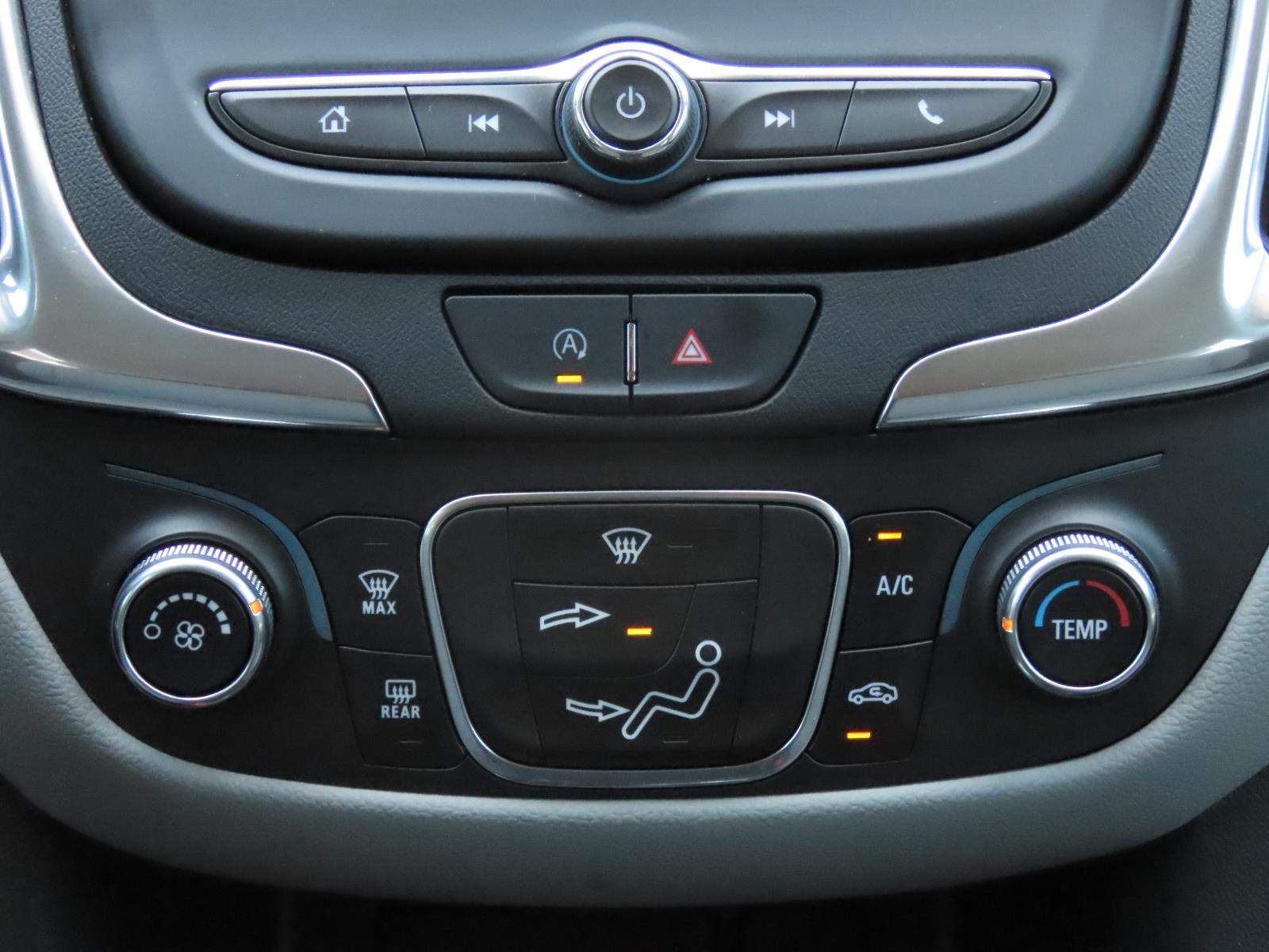 Used Car 2022 Chevrolet Equinox  Lt For Sale Under $25,000 In Lampasas, Texas