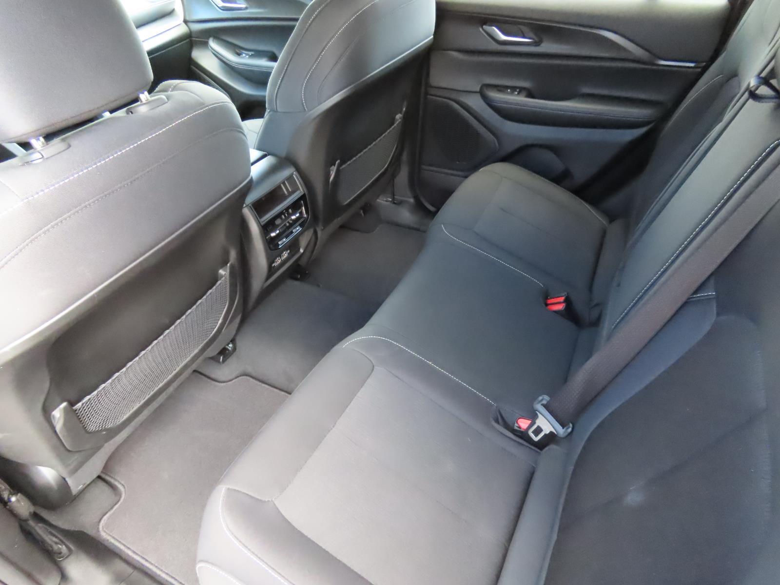 Used Car 2024 Jeep Grand Cherokee  Laredo For Sale Under $35,000 In Lampasas, Texas