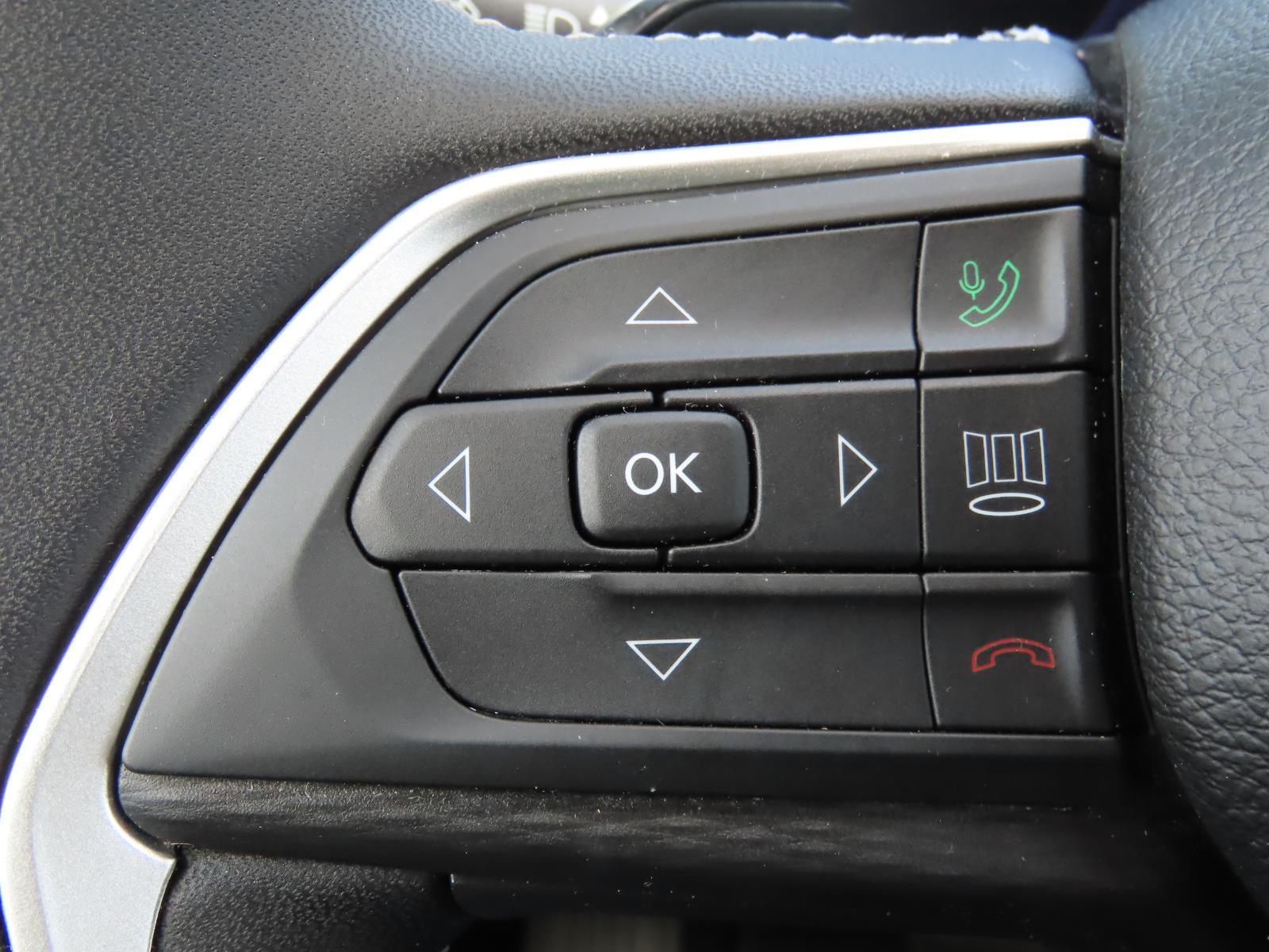 Used Car 2024 Jeep Grand Cherokee  Laredo For Sale Under $35,000 In Lampasas, Texas