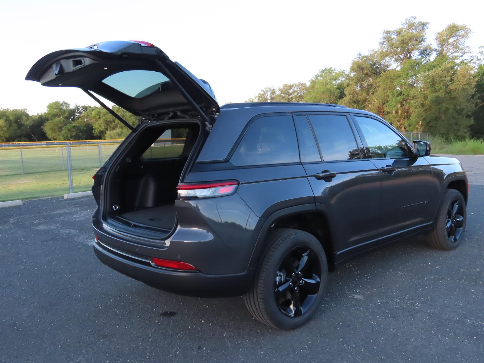 New Car 2025 Jeep Grand Cherokee  Limited For Sale Under $50,000 In Lampasas, Texas