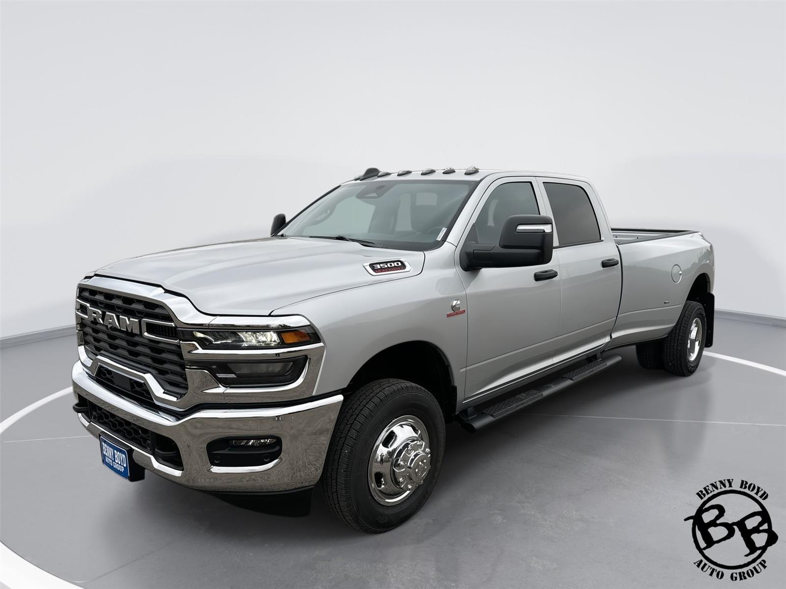 2026 RAM 3500 Tradesman Crew Cab LB DRW 4WD