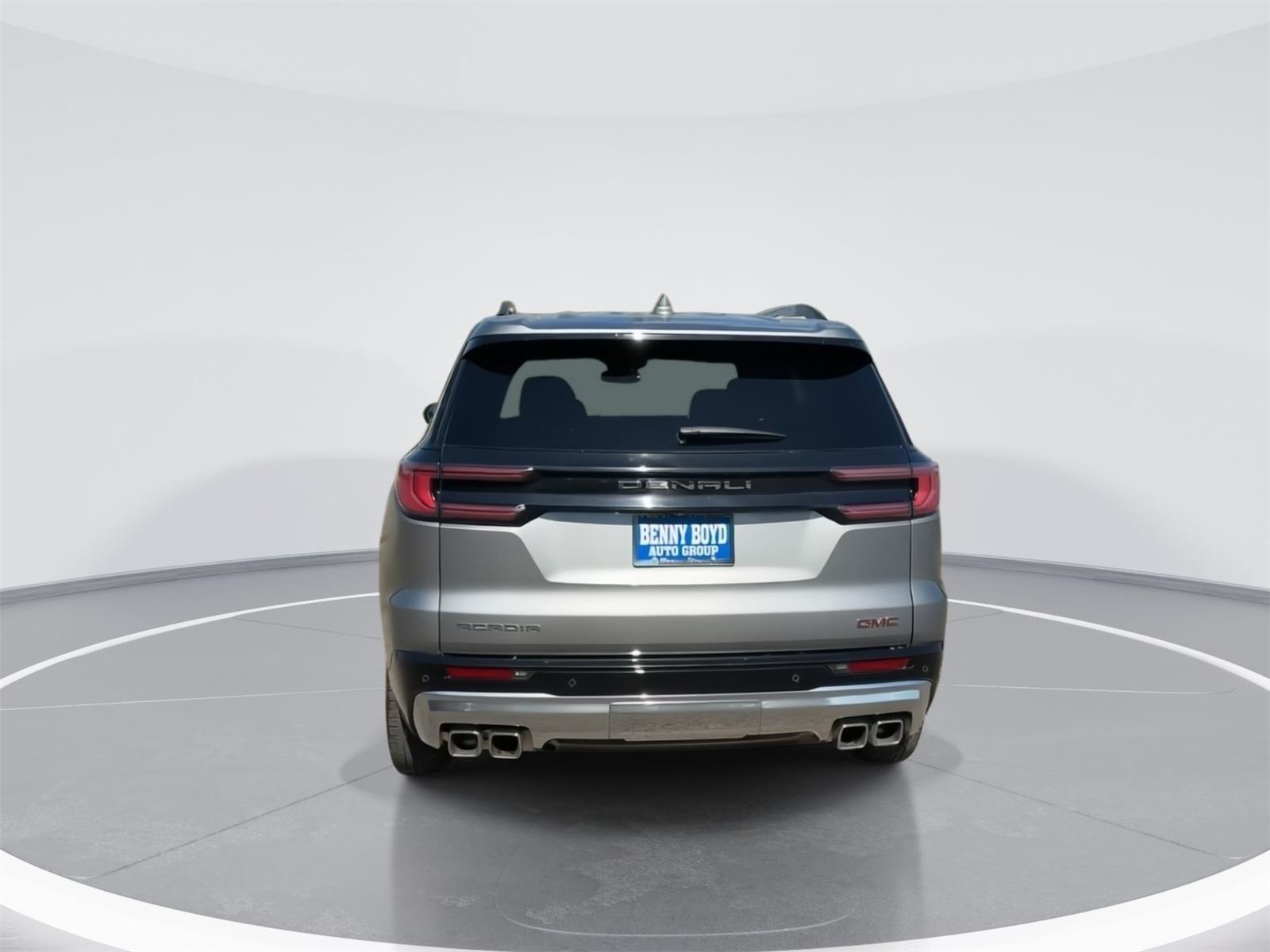 View vehicle photo 7