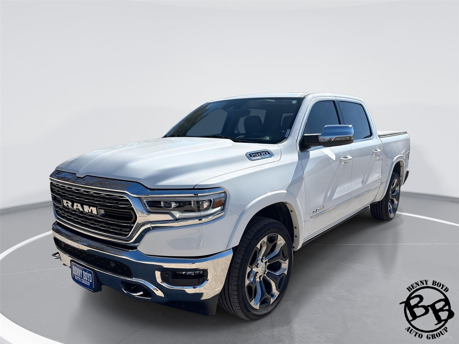 2023 RAM 1500 Limited Crew Cab 4WD