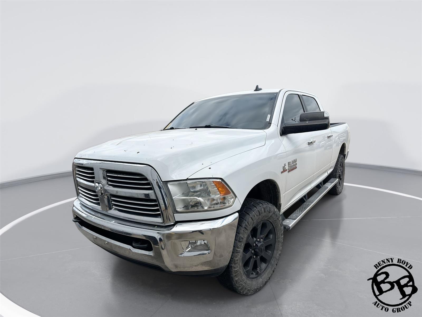 Bright White Clearcoat 2015 RAM 2500 Lone Star Crew Cab 4WD Pickup Truck Four-Wheel Drive 6-Speed Automatic