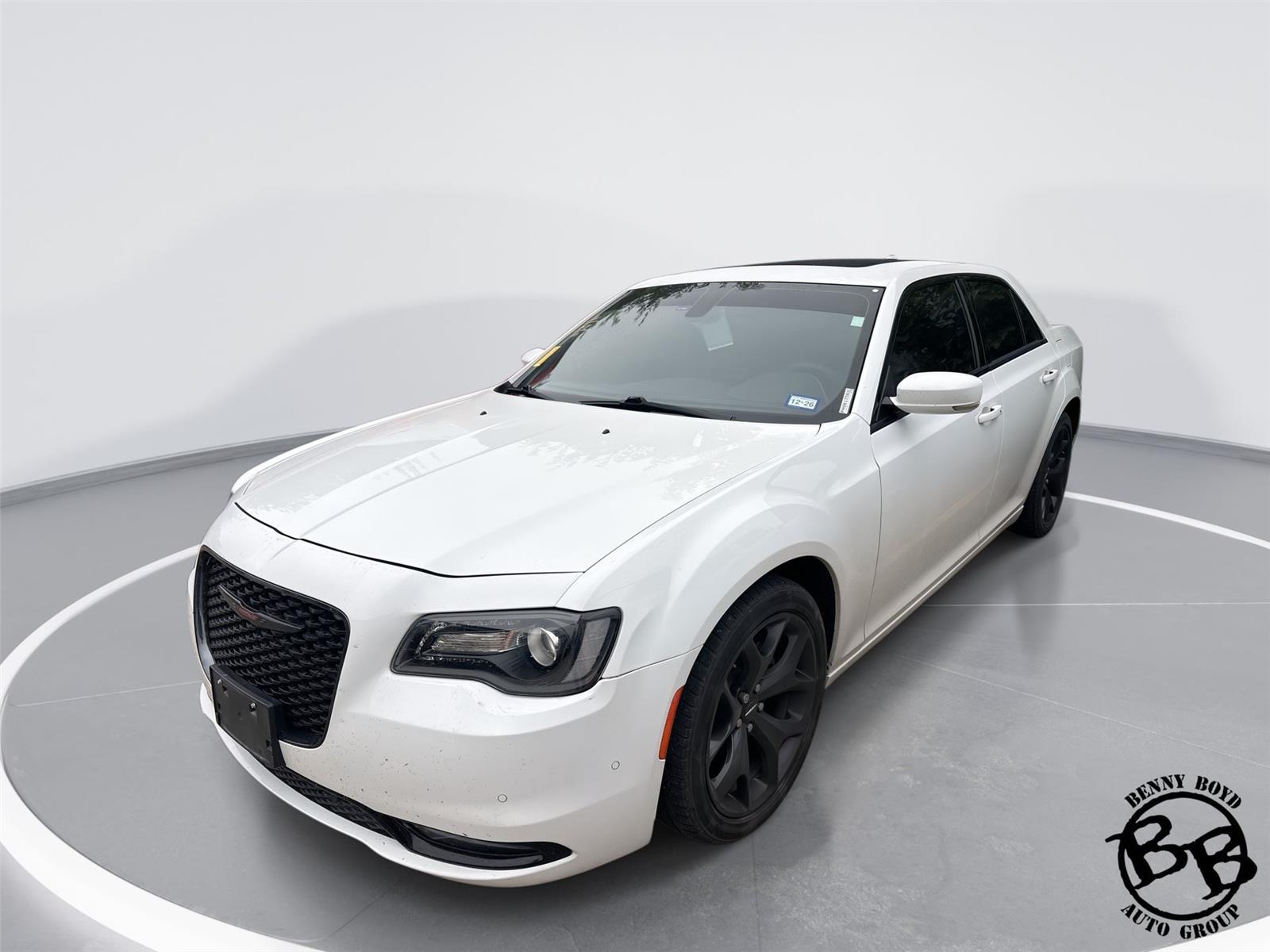 Bright White Clearcoat 2023 Chrysler 300 S V6 RWD Sedan Rear-Wheel Drive 8-Speed Automatic