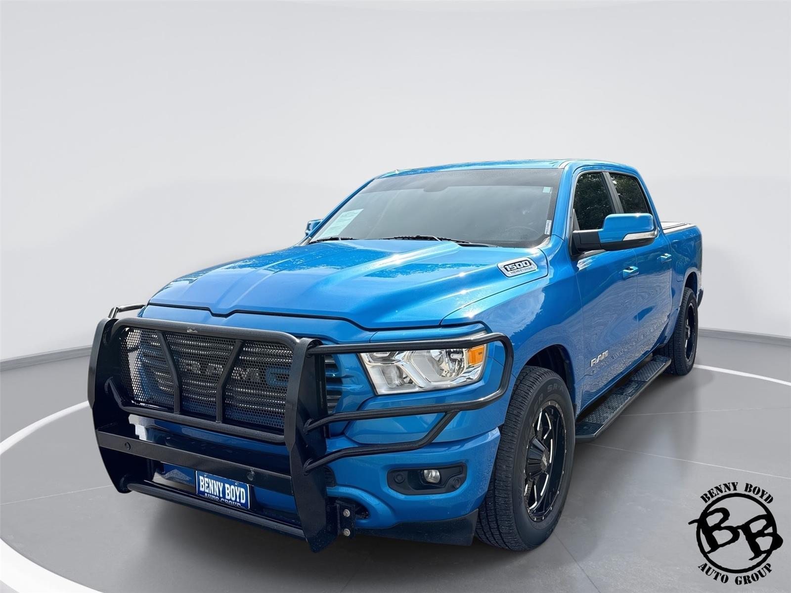 Hydro Blue Pearlcoat 2021 RAM 1500 Lone Star Crew Cab 4WD Pickup Truck Four-Wheel Drive 8-Speed Automatic