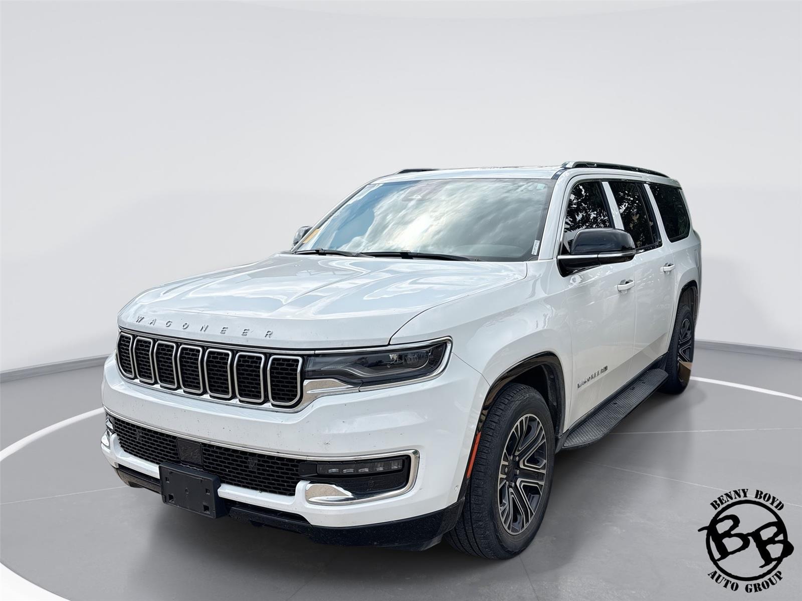 Bright White Clearcoat 2024 Jeep Wagoneer L RWD SUV / Crossover 4X2 8-Speed Automatic
