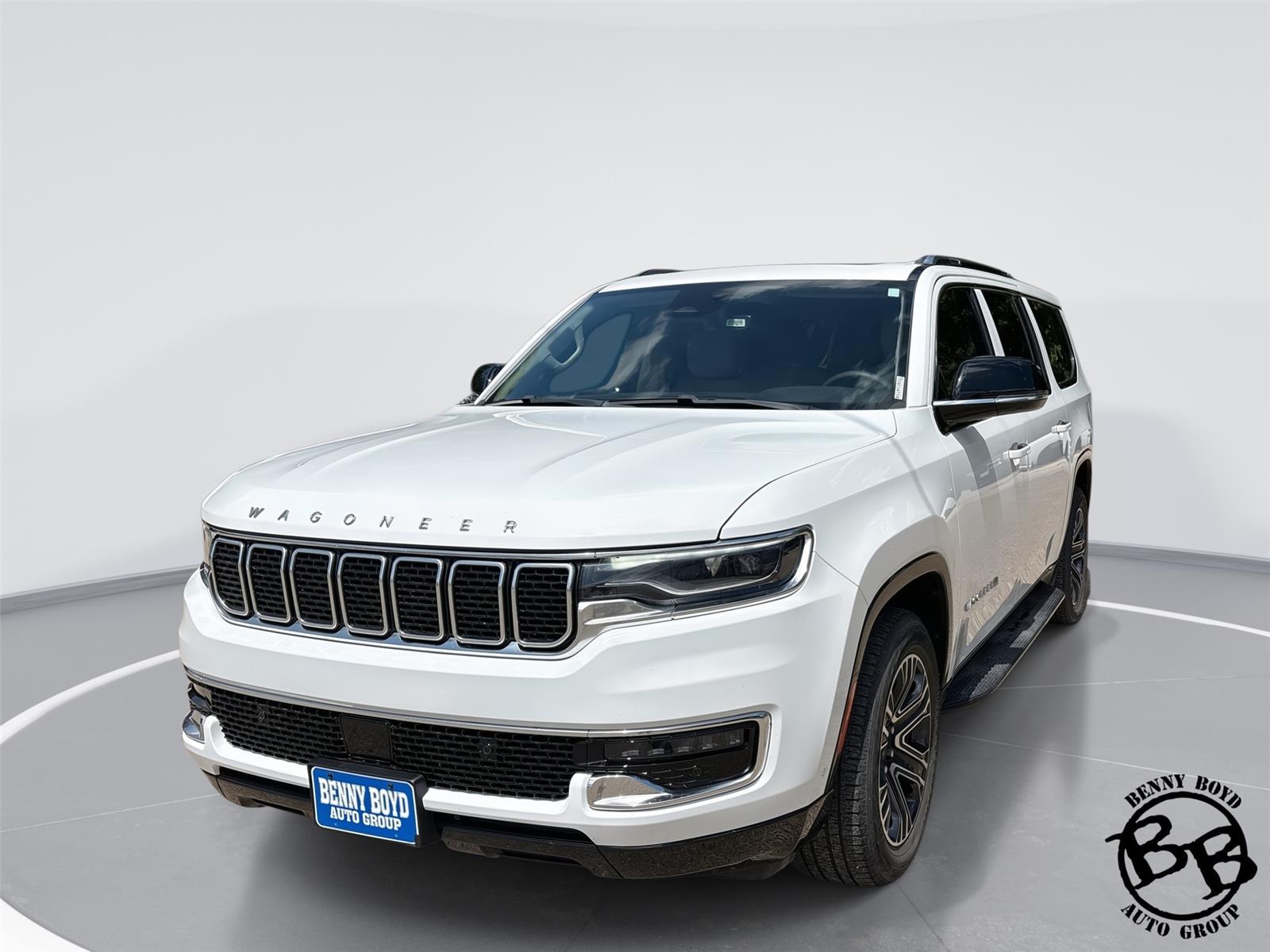 Bright White Clearcoat 2024 Jeep Wagoneer L RWD SUV / Crossover 4X2 8-Speed Automatic