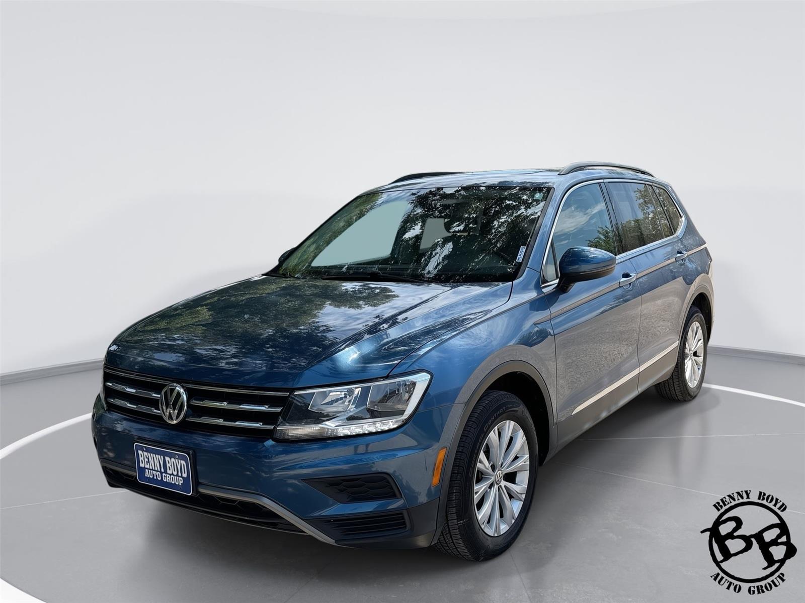 Silk Blue Metallic 2018 Volkswagen Tiguan SUV / Crossover Front-Wheel Drive Automatic