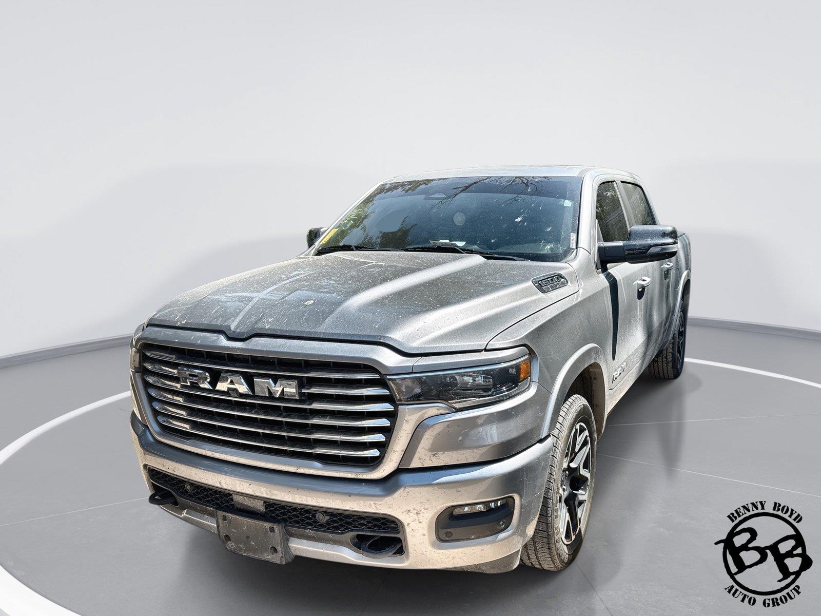 Billet Silver Metallic Clearcoat 2025 RAM 1500 Pickup Truck Four-Wheel Drive 8-Speed Automatic