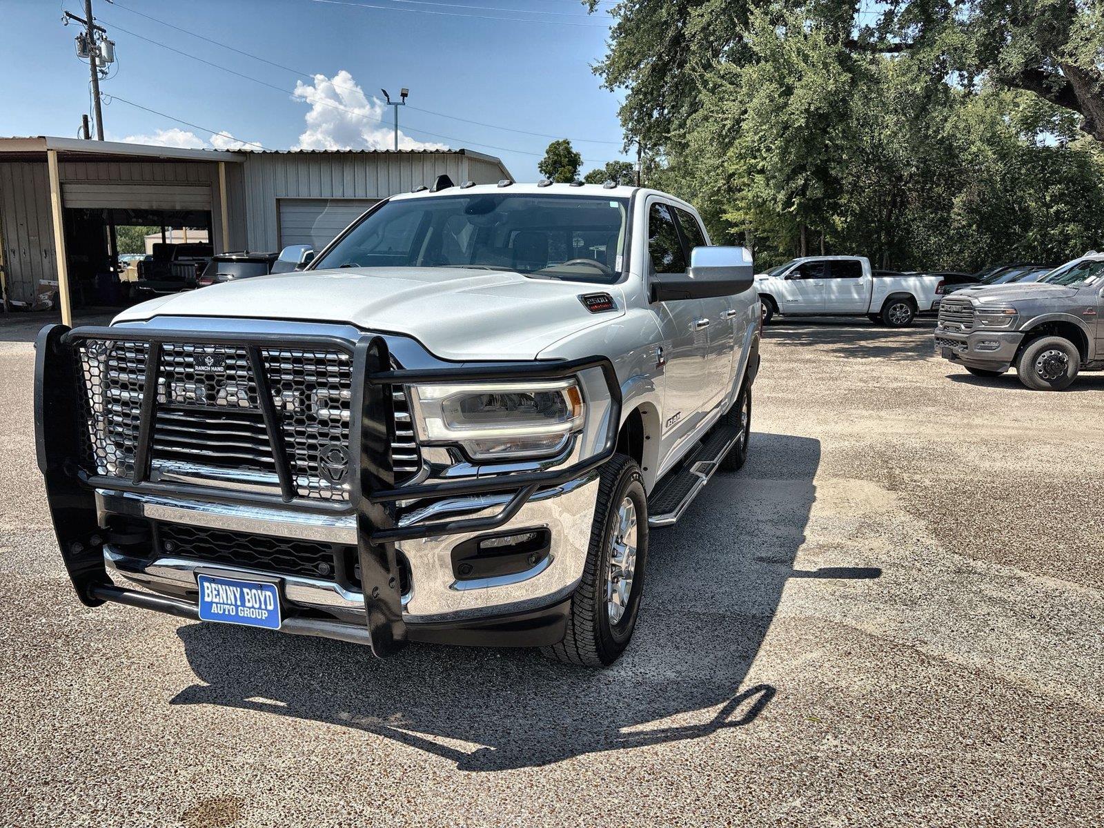 2022 RAM 2500 Blanco (Bright White Clearcoat) Camioneta Todo terreno 6 velocidades Automática