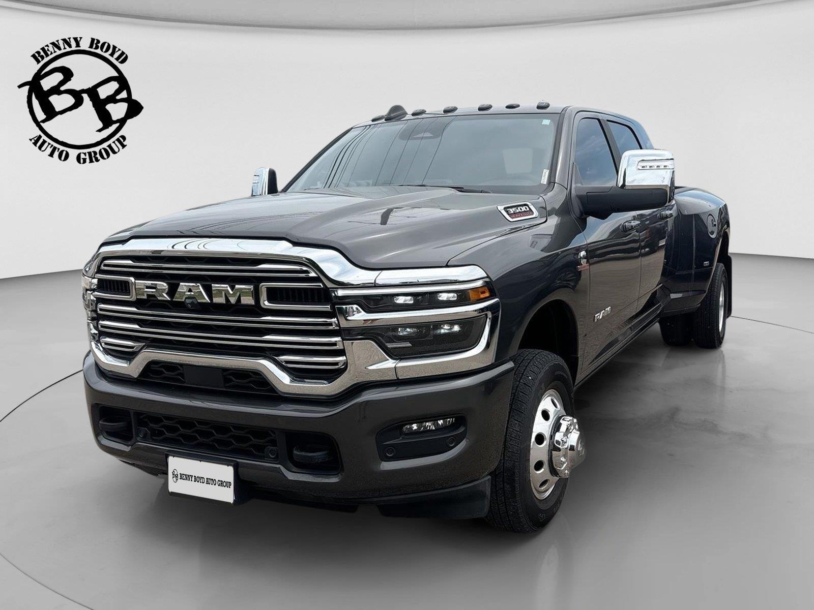 2025 RAM 3500 Laramie Mega Cab DRW 4WD