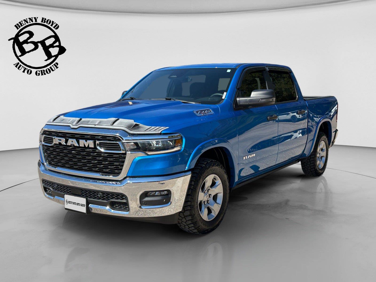  2025 RAM 1500 Lone Star Crew Cab 4WD   