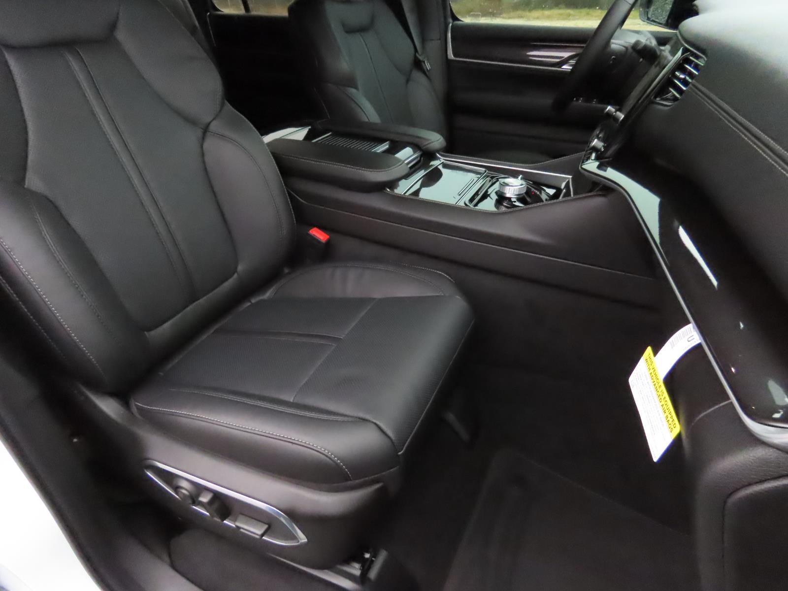 New Car 2024 Jeep Wagoneer  For Sale Under $70,000 In Lampasas, Texas