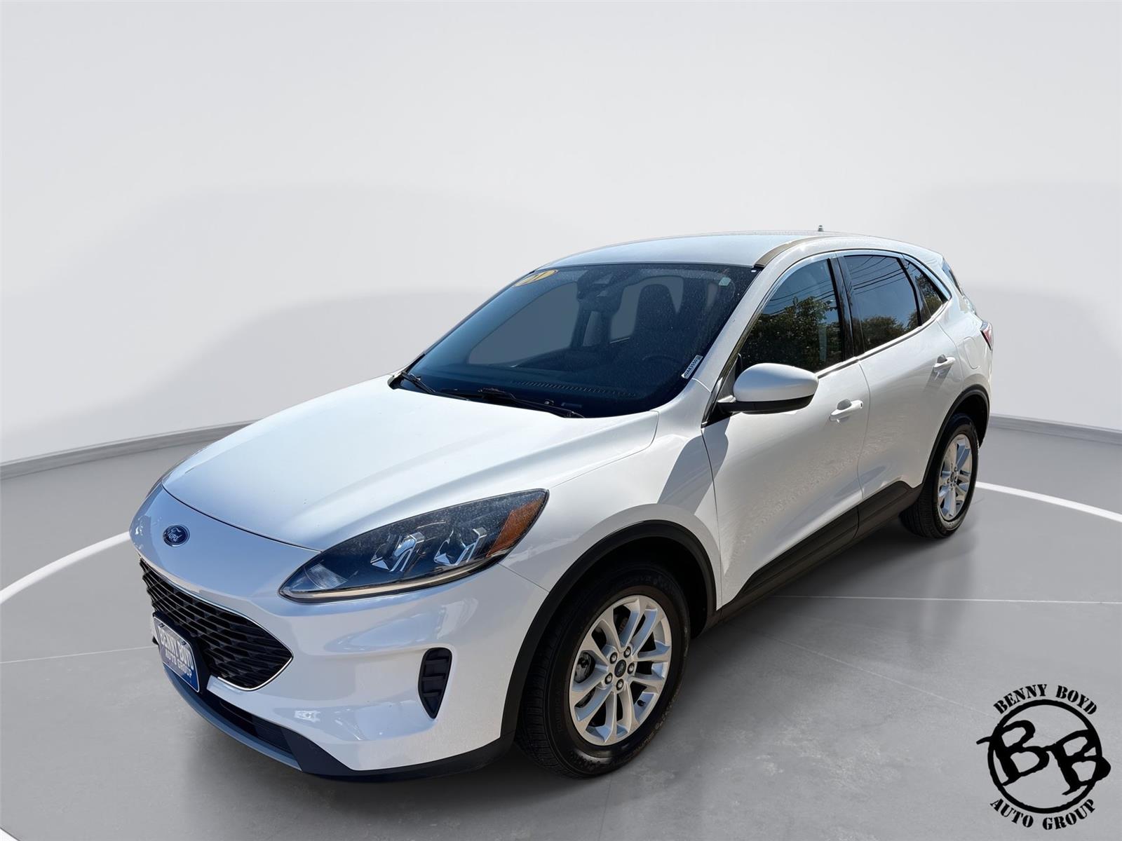 2021 Ford Escape SE's photo