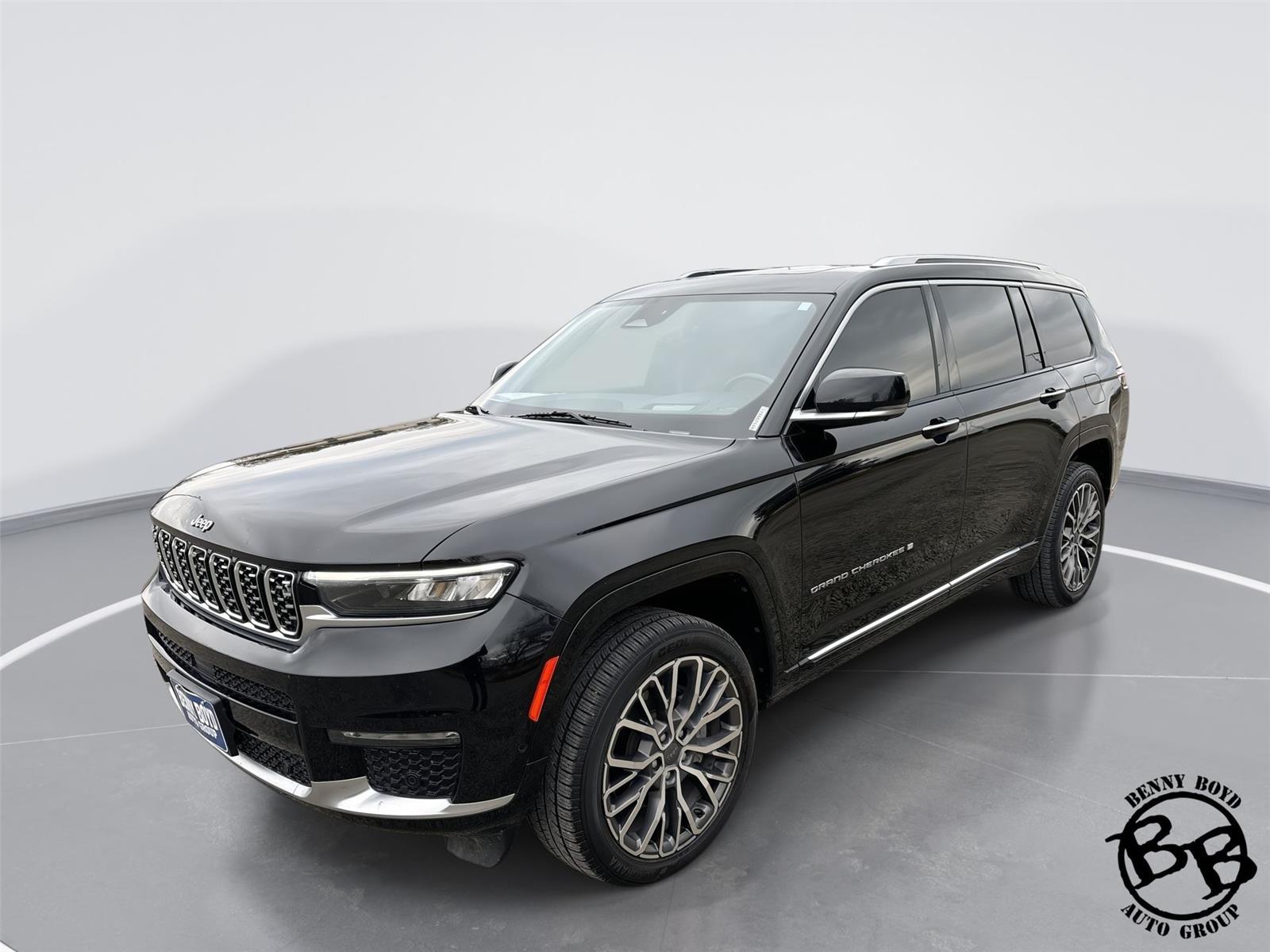 2022 Jeep Grand Cherokee L Summit Reserve's photo