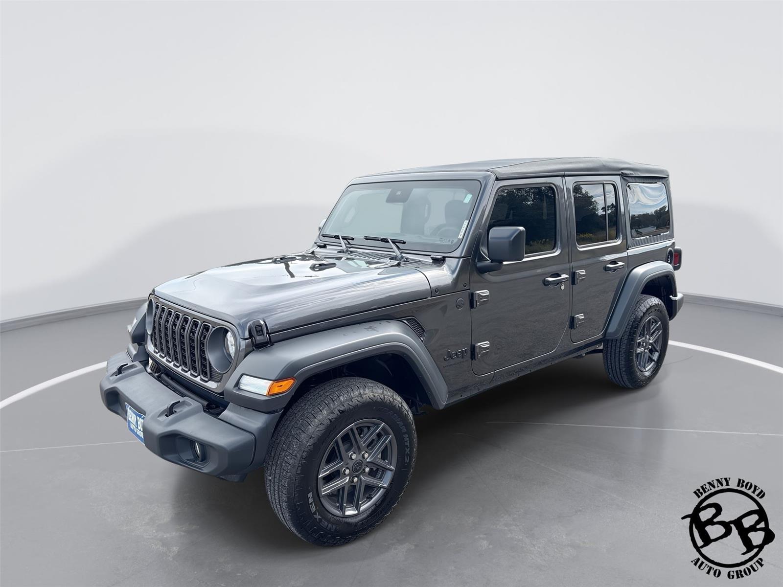 2025 Jeep Wrangler Sport S's photo