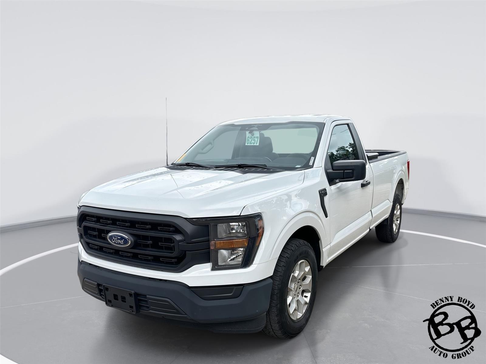Oxford White 2023 Ford F-150 Pickup Truck 4X2 Automatic