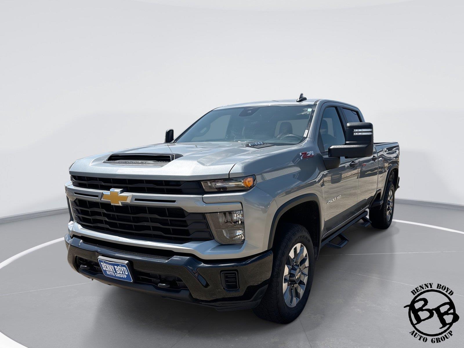 Sterling Gray Metallic 2024 Chevrolet Silverado 2500HD Pickup Truck Four-Wheel Drive Automatic