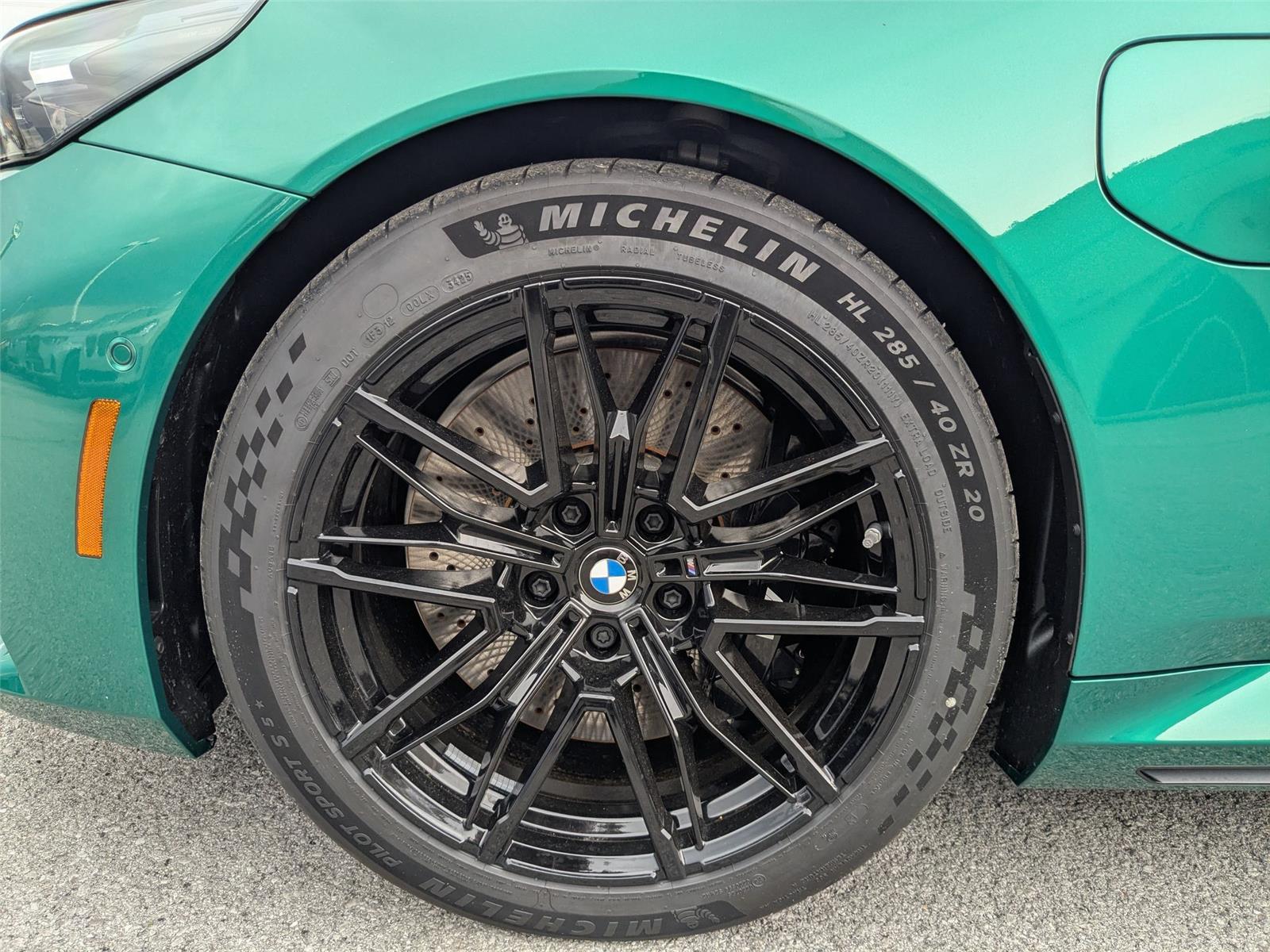 New 2026 Isle of Man Green Metallic BMW  image 9