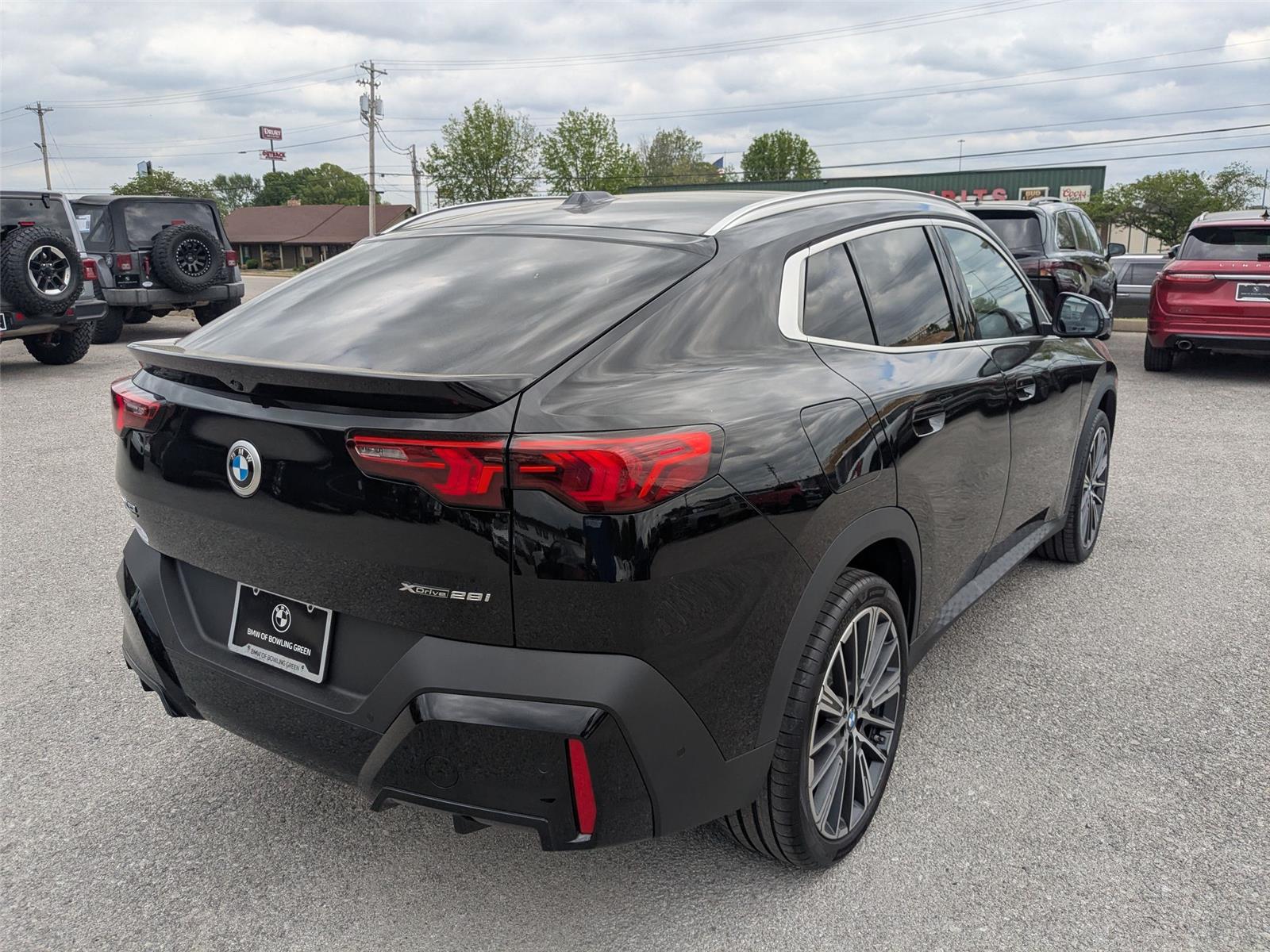 New 2026 Jet Black BMW xDrive28i image 5