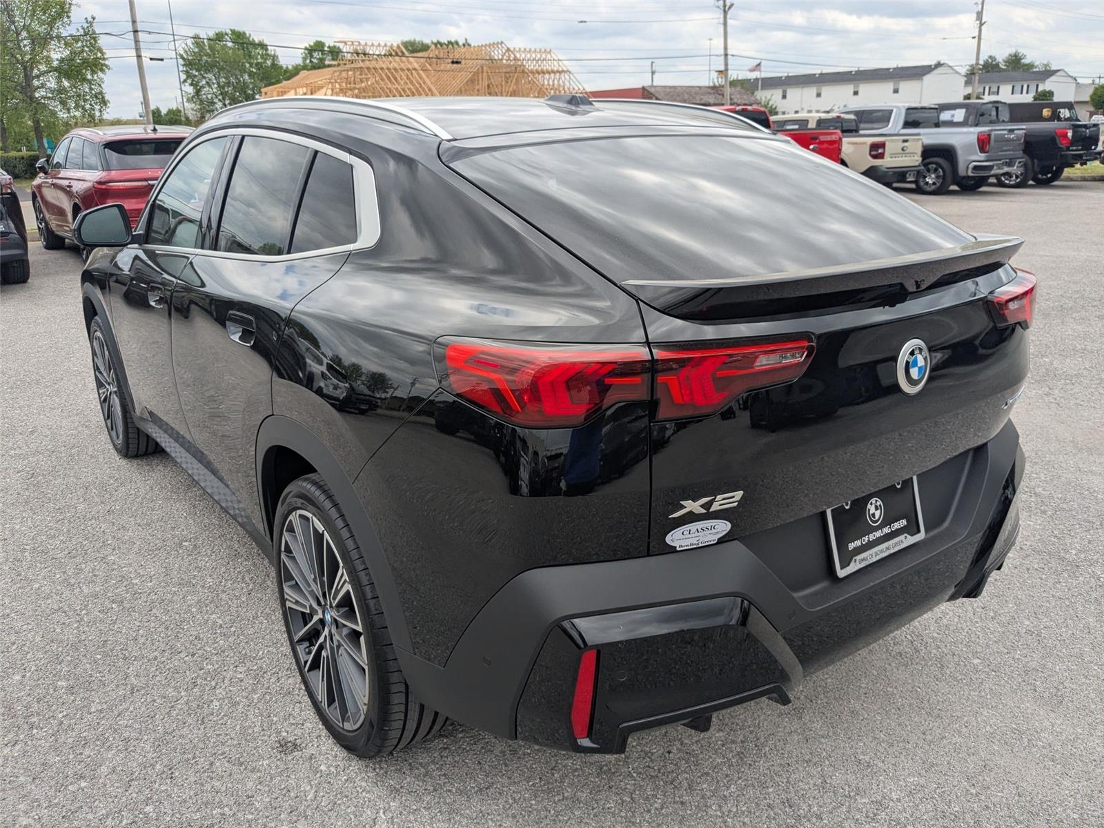 New 2026 Jet Black BMW xDrive28i image 7