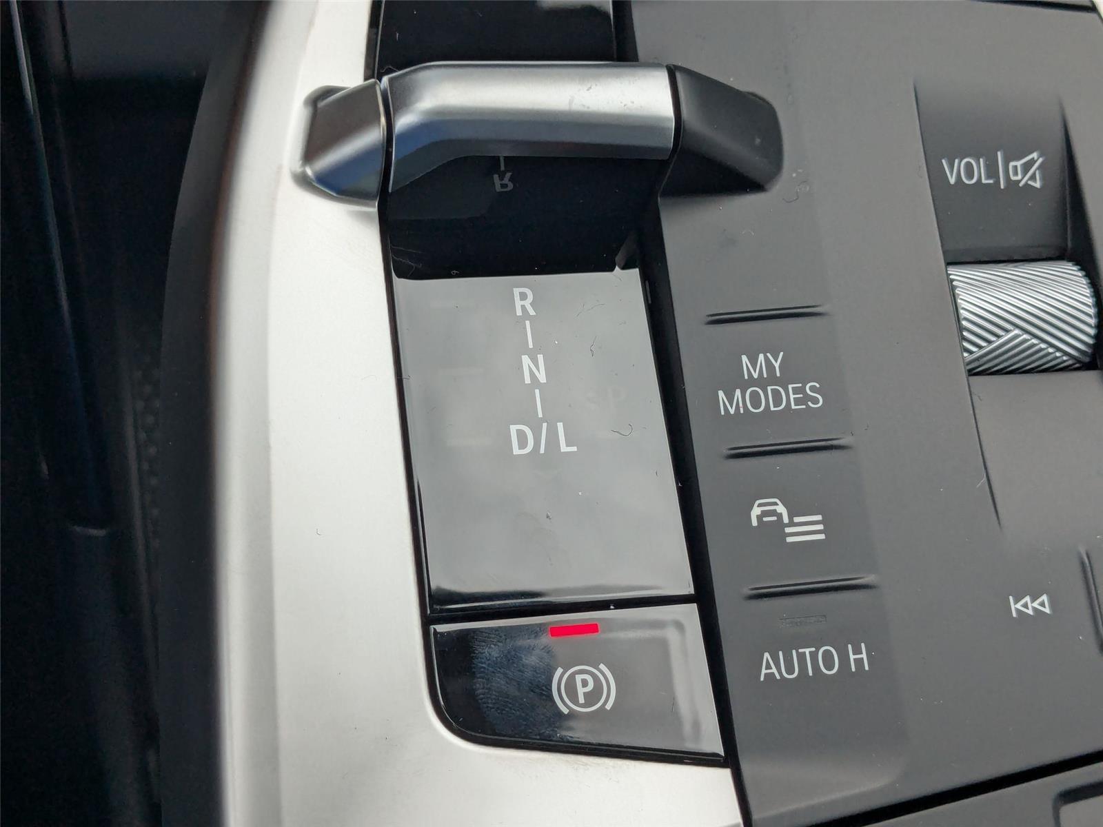 New 2026 Jet Black BMW xDrive28i image 16