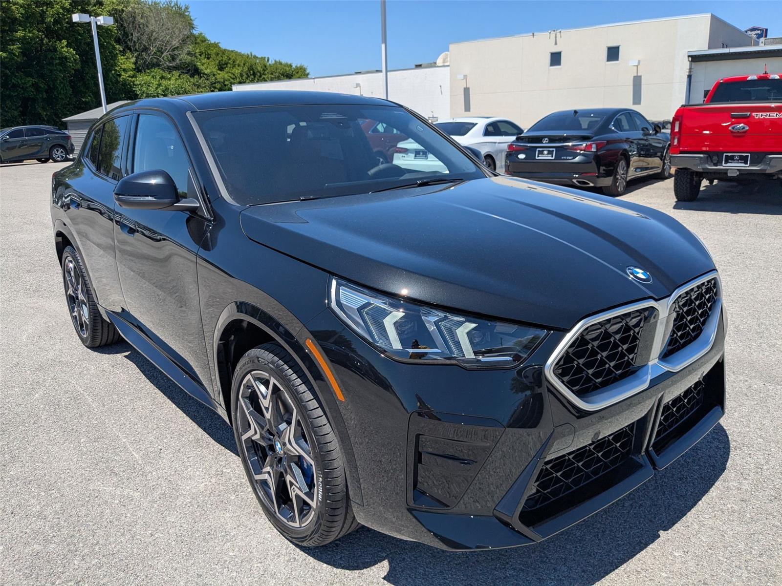 New 2026 Black Sapphire Metallic BMW xDrive28i image 3