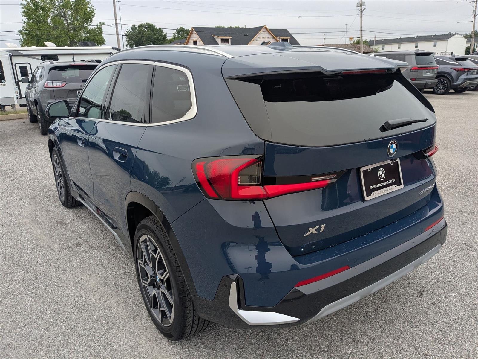 New 2026 Night Dusk Blue Metallic BMW xDrive28i image 7