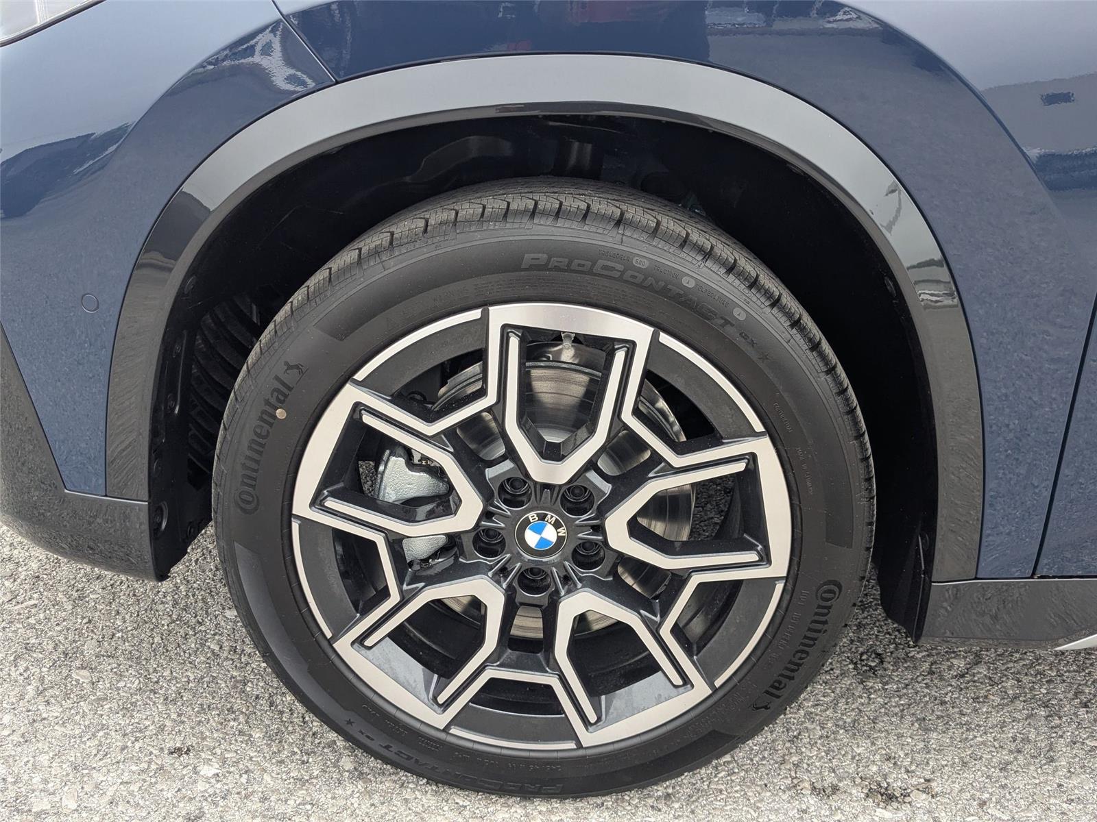 New 2026 Night Dusk Blue Metallic BMW xDrive28i image 9
