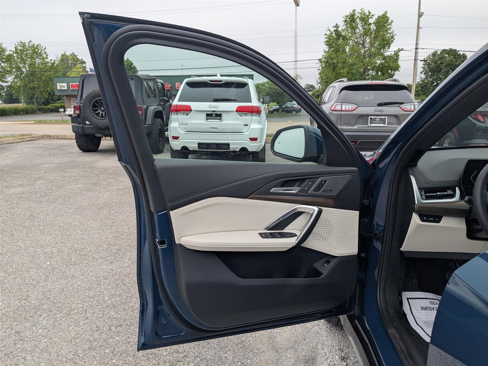 New 2026 Night Dusk Blue Metallic BMW xDrive28i image 10