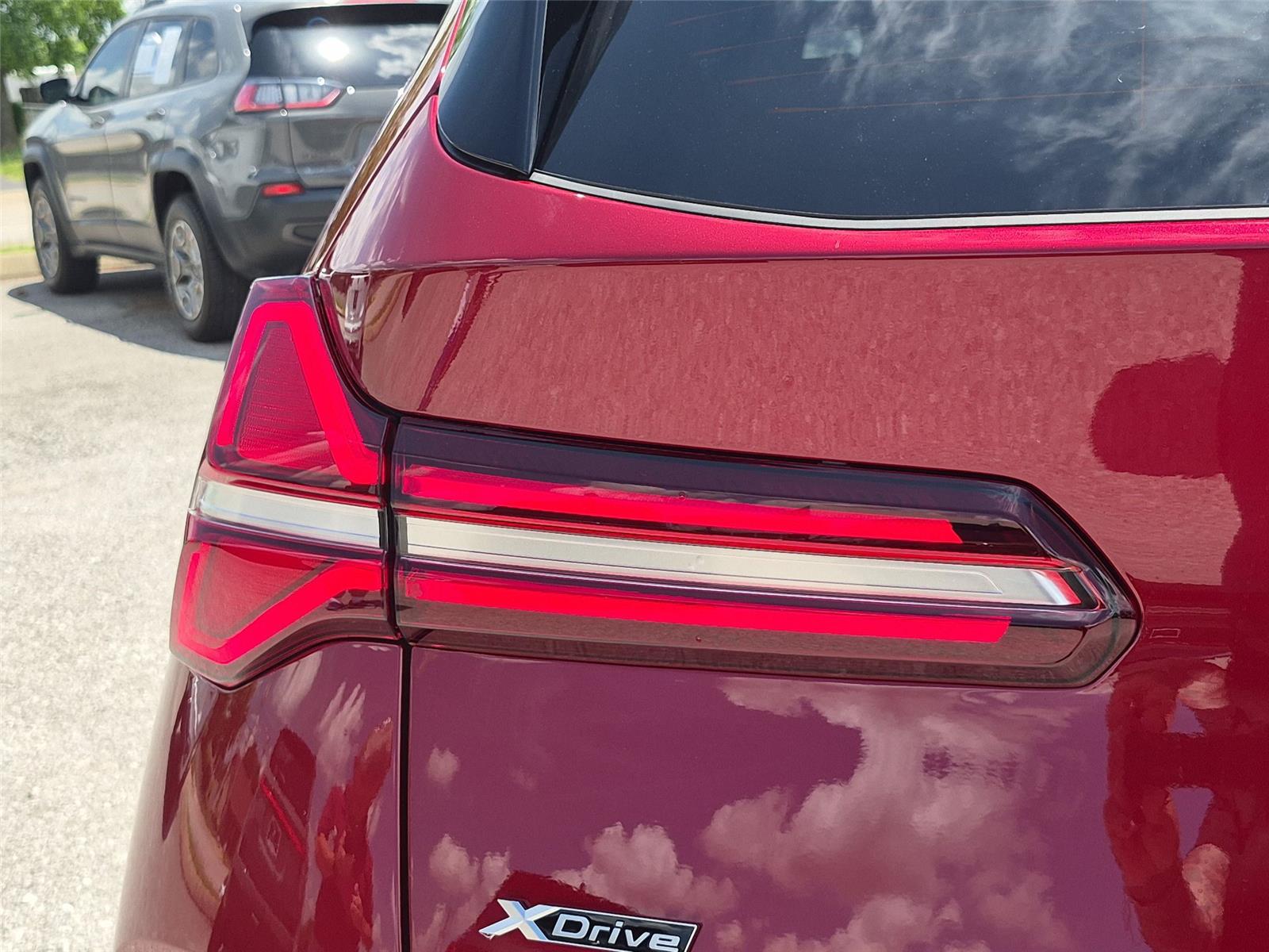 New 2026 Vegas Red Metallic BMW 30 xDrive image 12