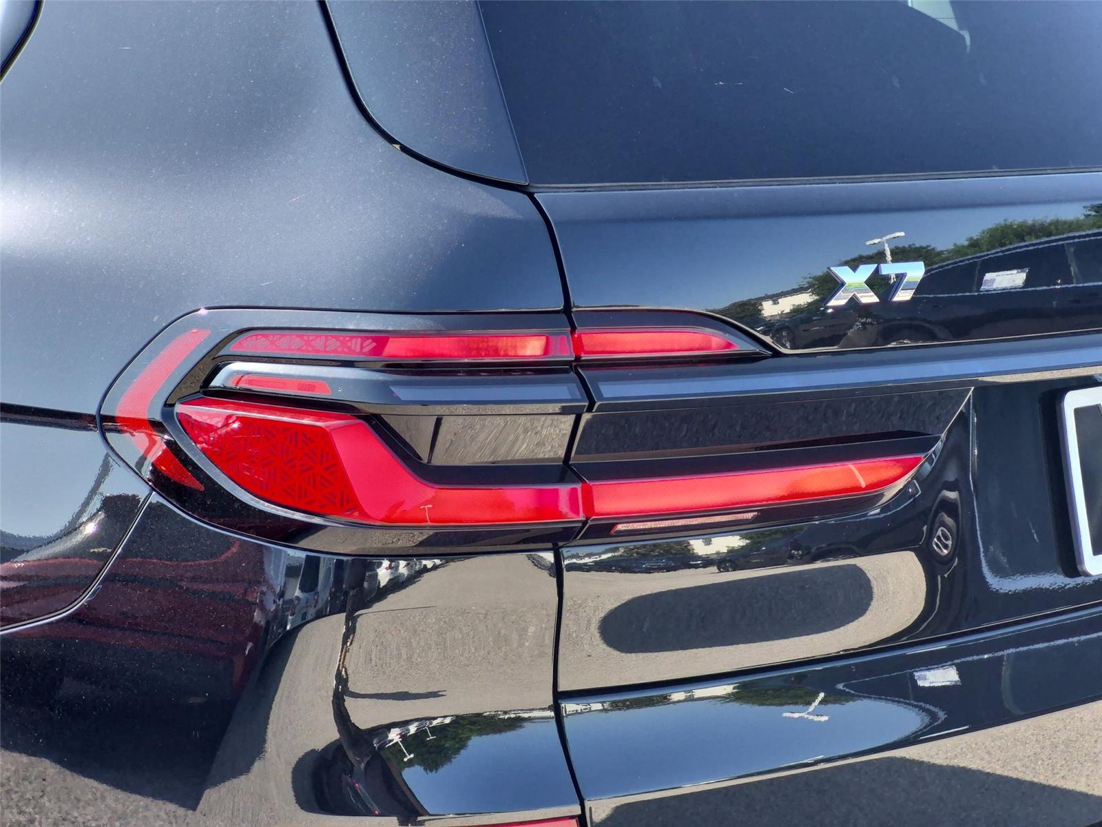 New 2027 Black Sapphire Metallic BMW M60i image 12