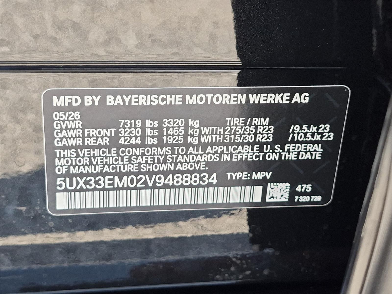 New 2027 Black Sapphire Metallic BMW M60i image 44