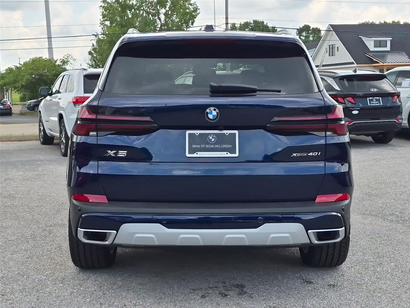 New 2026 Tanzanite Blue II Metallic BMW xDrive40i image 4