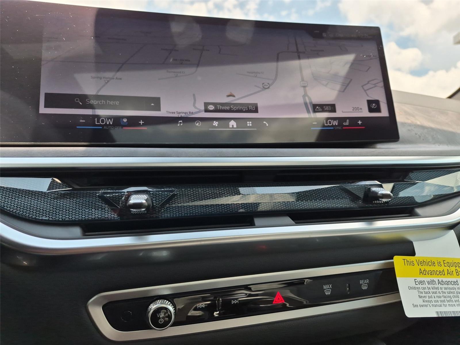 New 2026 Skyscraper Grey Metallic BMW xDrive40i image 27