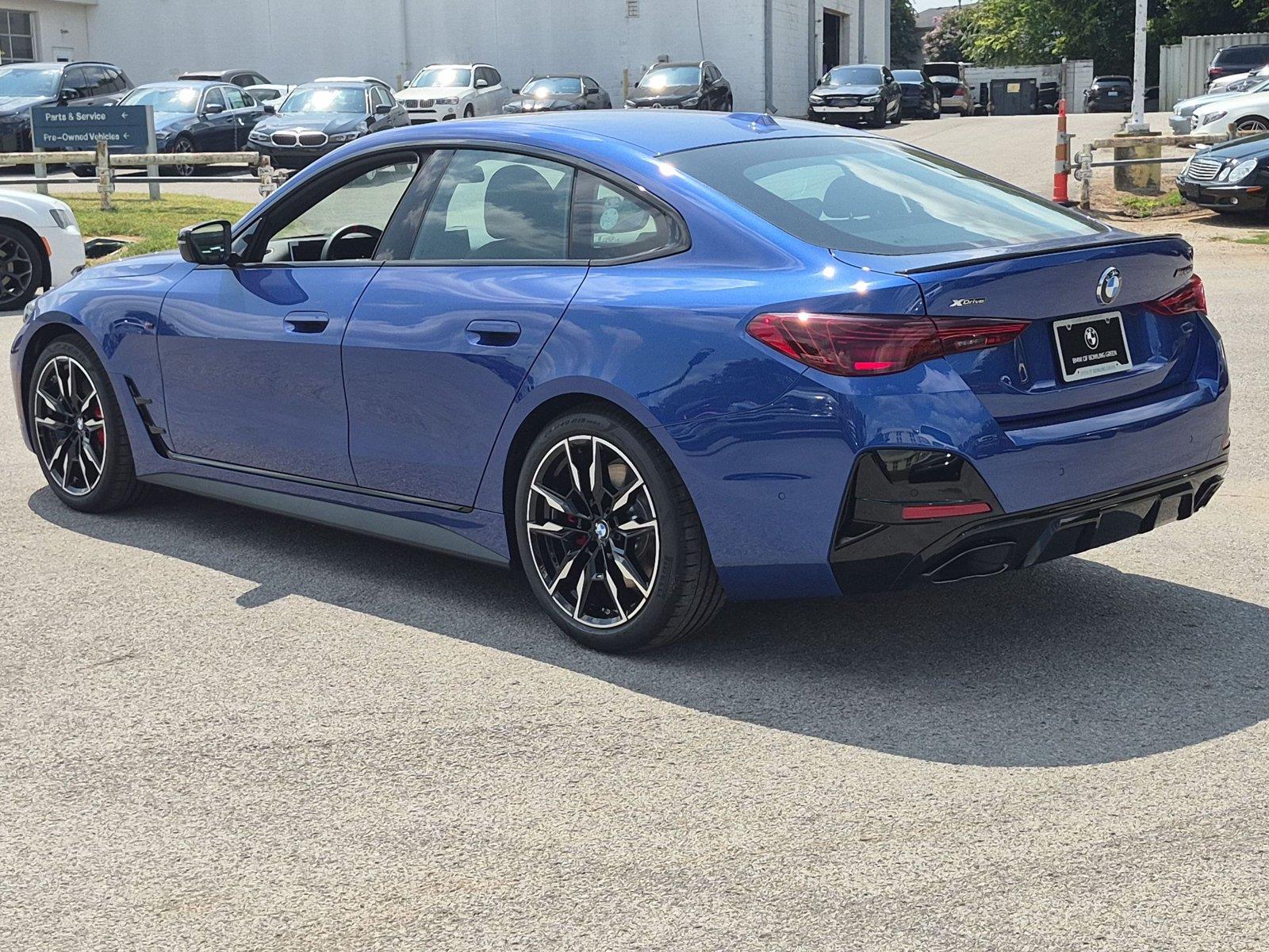 New 2026 Portimao Blue Metallic BMW M440i xDrive image 3