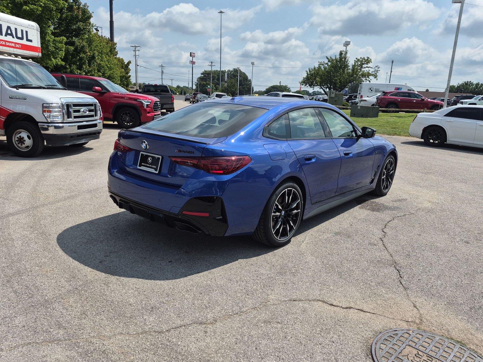 New 2026 Portimao Blue Metallic BMW M440i xDrive image 5
