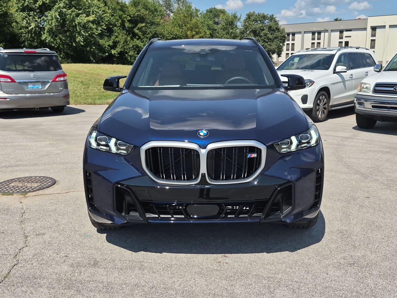 New 2026 Tanzanite Blue II Metallic BMW M60i image 8