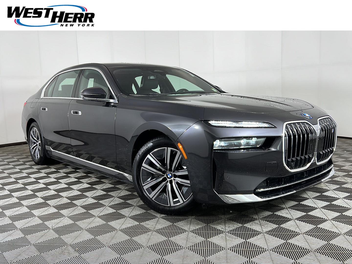 Gray (Dark Graphite) 2026 BMW i7 Sedan All-Wheel Drive Automatic