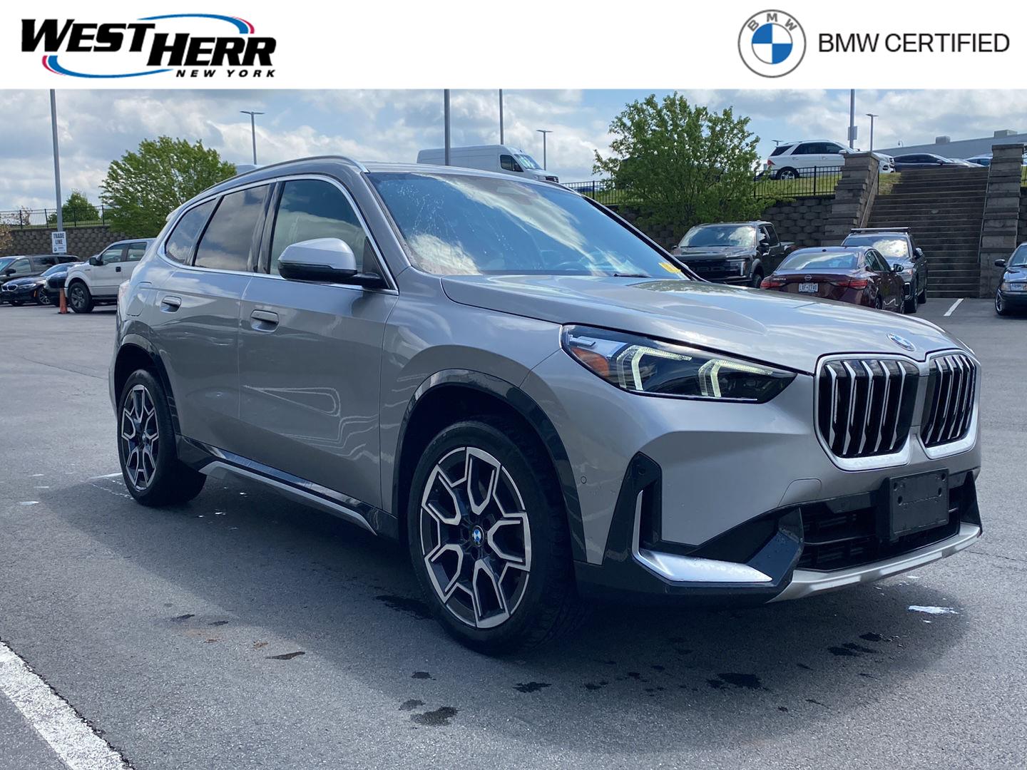 2024 BMW X1 xDrive28i's photo