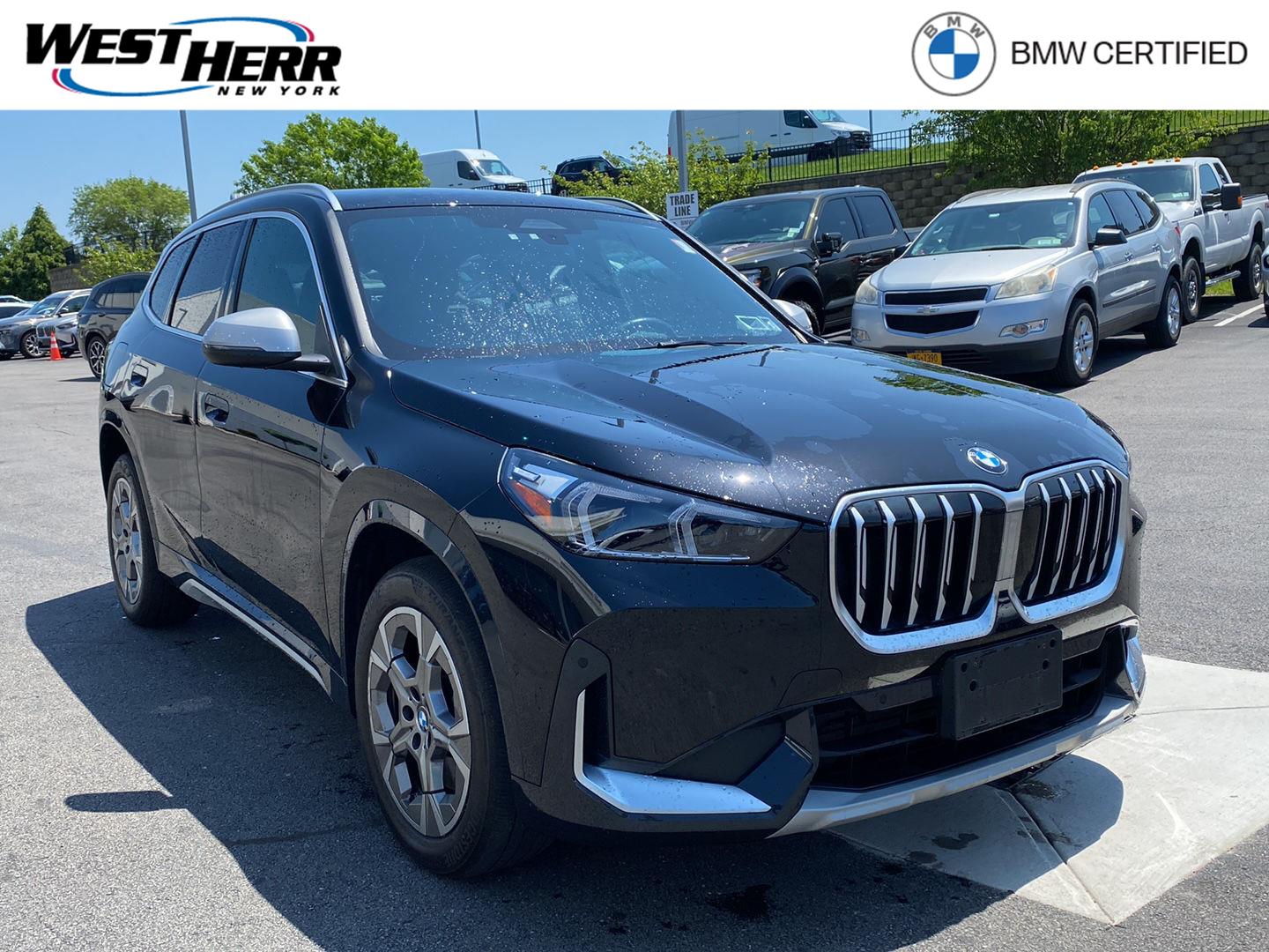 Black Sapphire Metallic 2023 BMW X1 xDrive28i AWD SUV / Crossover All-Wheel Drive 7-Speed Dual Clutch